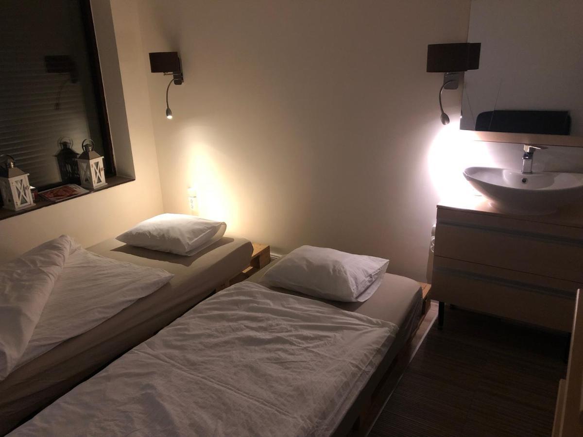 Mini Studio A Bed4U Late Check In لوبلين المظهر الخارجي الصورة